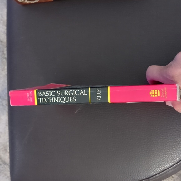Basic Surgical Techniques Book - Picture 4 of 7